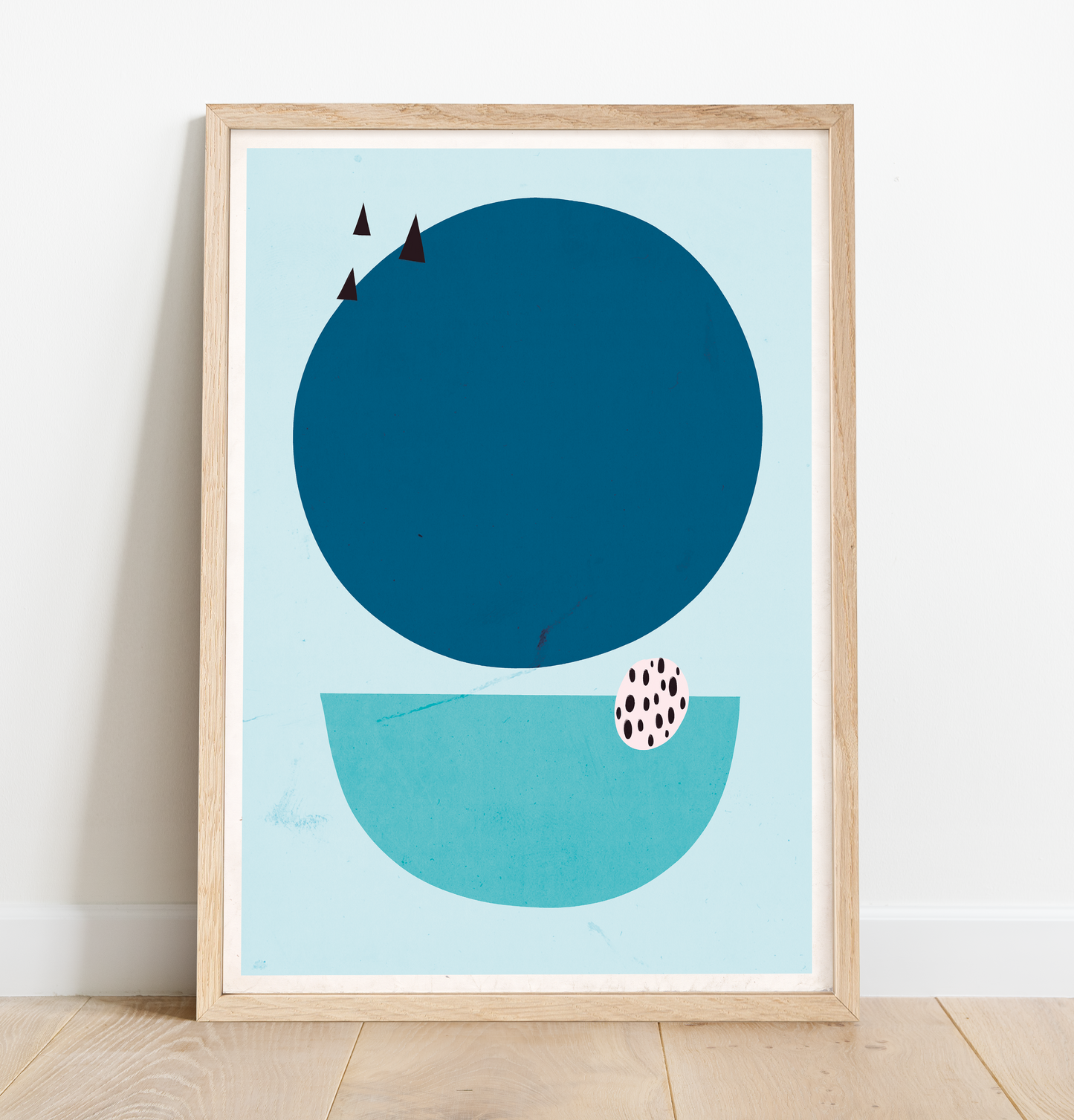 Abstract colorful print in blue
